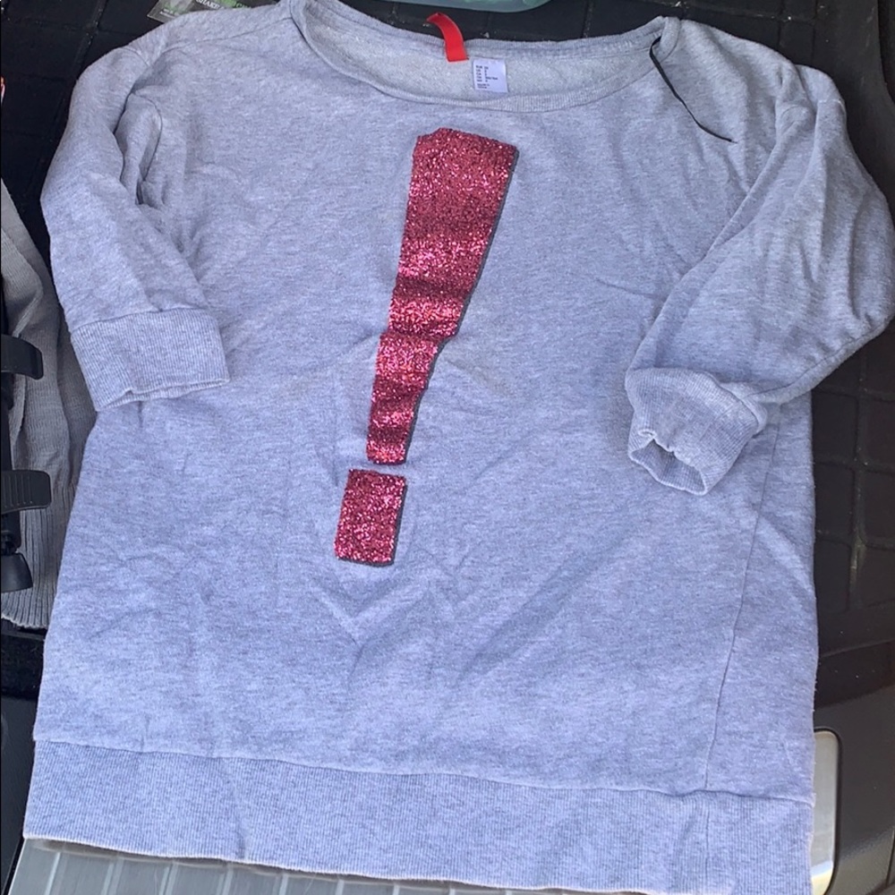 H&M 3/4 length sleeve sweatshirt